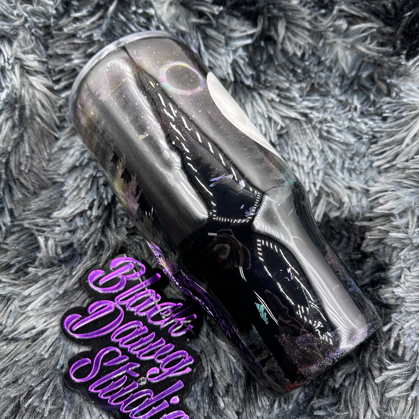 RTS 32oz Tumbler Northern Lights Full Moon Howling Wolf Treeline | Glow in the Dark